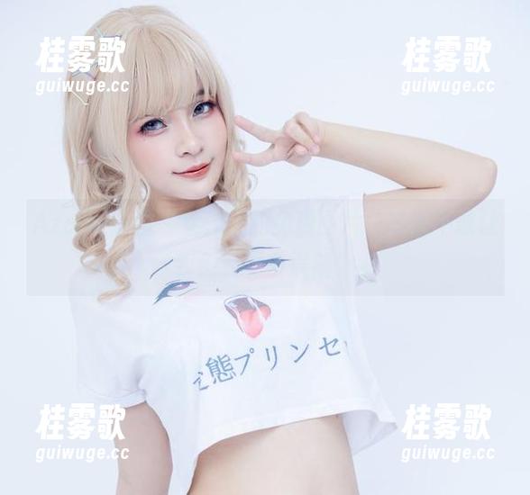Azami这位“女神”的免费图片，她敢不敢让我们有更多误解？