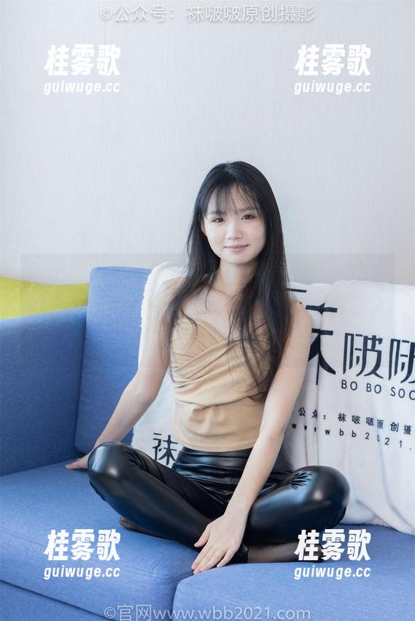 BoBoSocks袜啵啵 - 美图在线，小甜豆的长靴合集，一个穿靴子的季节，都是会心的小疙瘩。