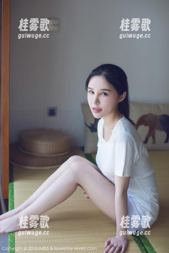 IMiss爱蜜社 - 程小烦不烦图集：你以为懂她，结果发现只是“透明”而已。
