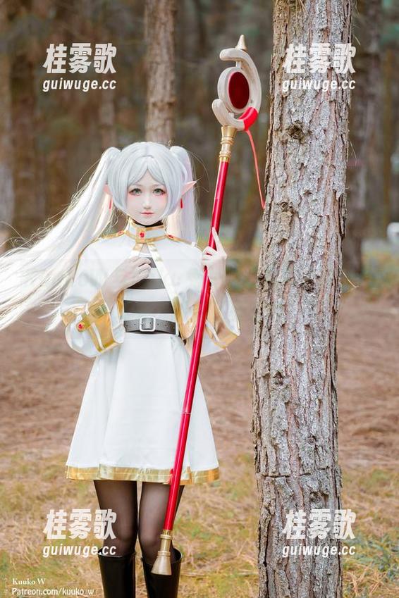 KuukoW KuukoW与Miku兔女郎的写真更新,兔耳朵,保留了些暧昧