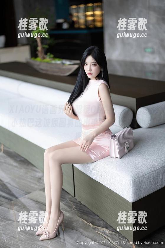 XIAOYU语画界 - 眼镜OL黑丝，Angela小热巴这波原图真的出乎意料，资源也太抓眼