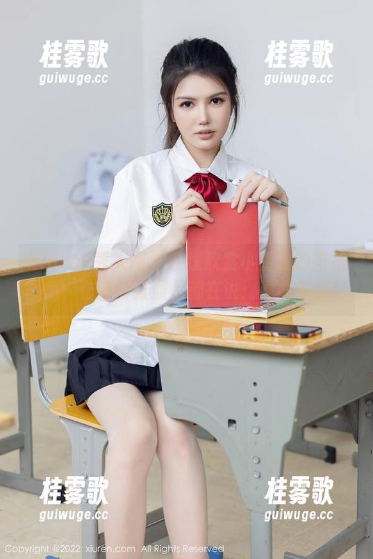 Xiuren秀人网 - 在线欣赏小嘉敏的自拍图集，仿佛每张照片都在说：看我多好！