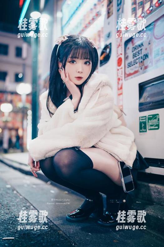 资源秒杀：shimo霜月的女仆裙，你还敢直视吗？