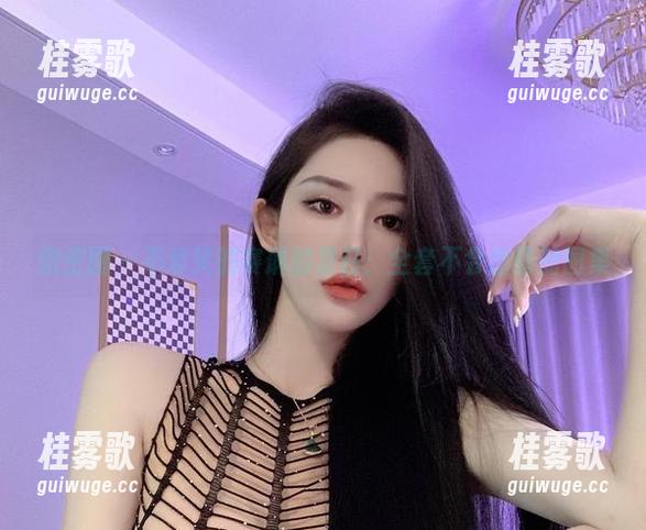 不爱笑的赛琳 微密圈 - 不爱笑的赛琳的夏日:全套不会出错的图集