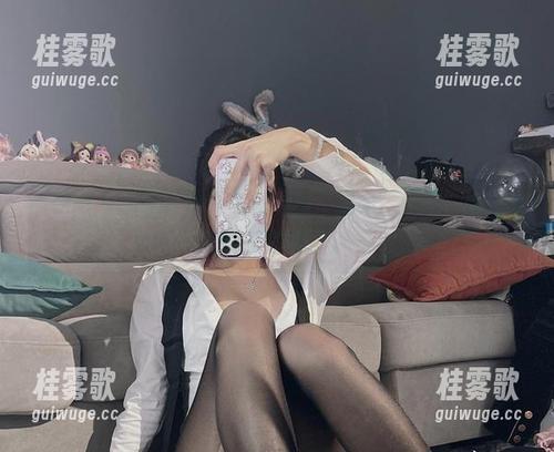 微密圈 - 免费查看兔宝妮to的“温柔”作品，结果却意外被撩到了。
