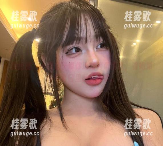 小优优子 微密圈 - 小优优子带你透过高清图包,看她如何在夏日里翻滚撒欢。