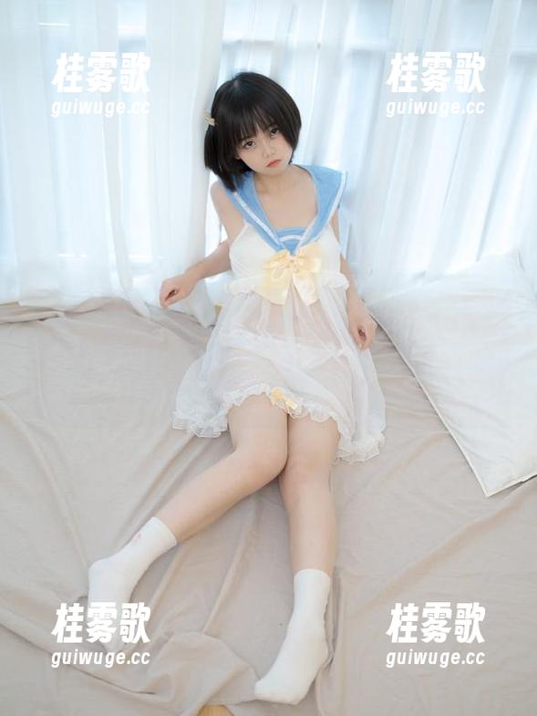 少女秩序 - 谁需要秘密？晞可的蕾丝写真如同科幻小说里的一样虚幻，快来图包一把！