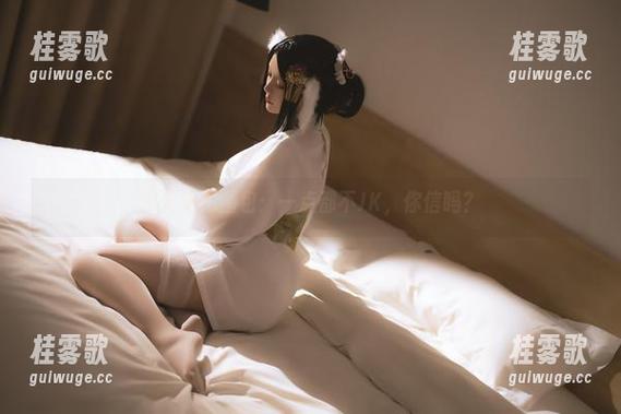 星之迟迟 星之迟迟图包:一点都不JK,你信吗?