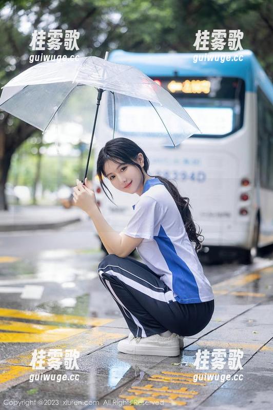 秀人网 - 这MODEL伊若的黑白全套，原图里的嘛，绝对是调色盘的反叛。