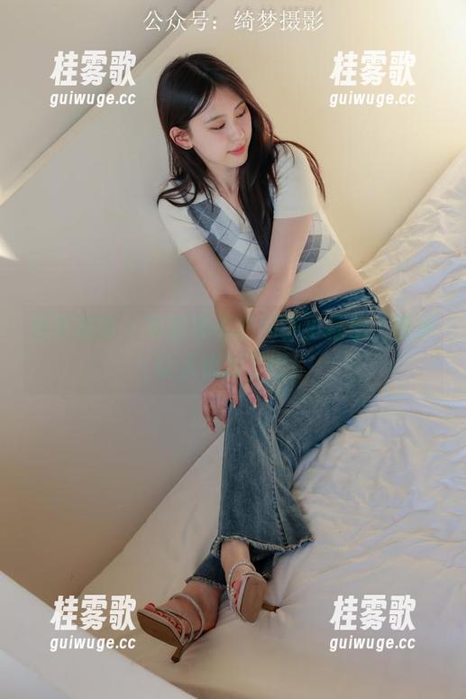 绮梦摄影 - 蔡蔡没说的网袜小插曲，图库让人惊掉下巴！