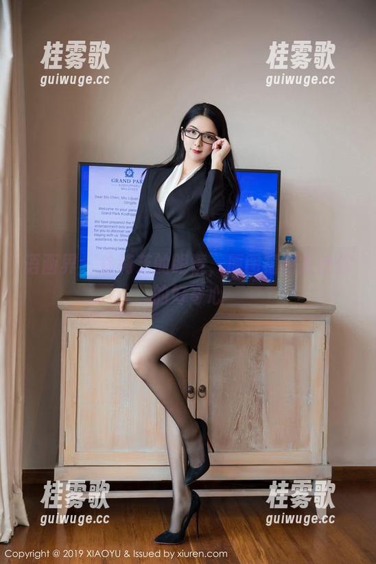 语画界 - 徐莉芝的眼镜，原图福利直击你的好奇心