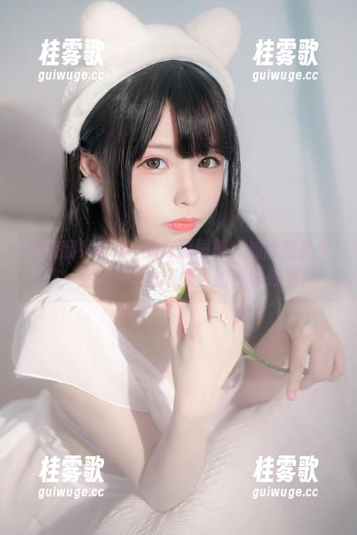 香川澪 翻翻翻!香川澪的高清图册,加藤惠兔女郎,兔子耳朵自带撩人的神奇效果!