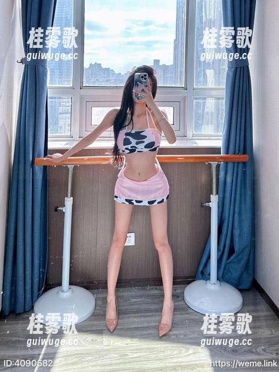 微密圈 - 一组黎允熙的原图，熙熙是个性感小妖精，强烈建议全家收藏！